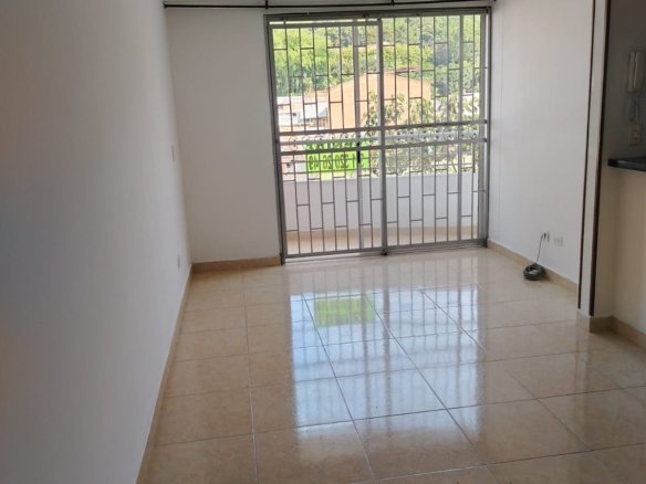 Apartamento en venta en Sabaneta, sector Alcázares