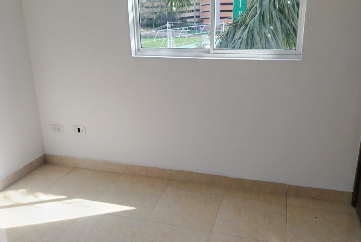 Apartamento en venta en Sabaneta, sector Alcázares