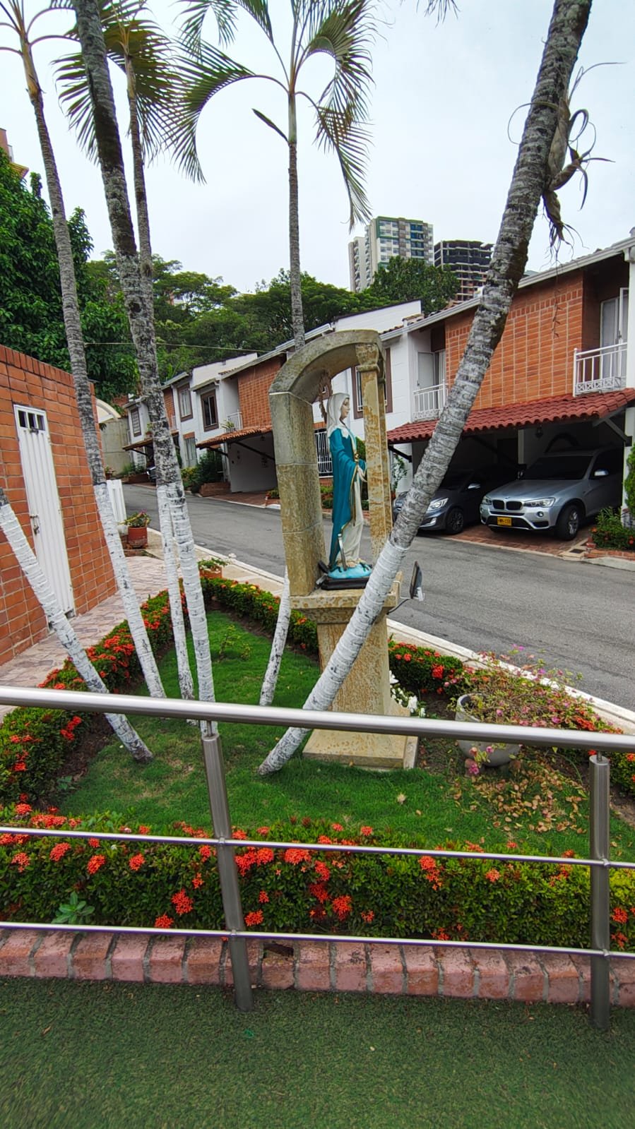Casa en venta en el conjunto Jardín de Versalles, en Floridablanca