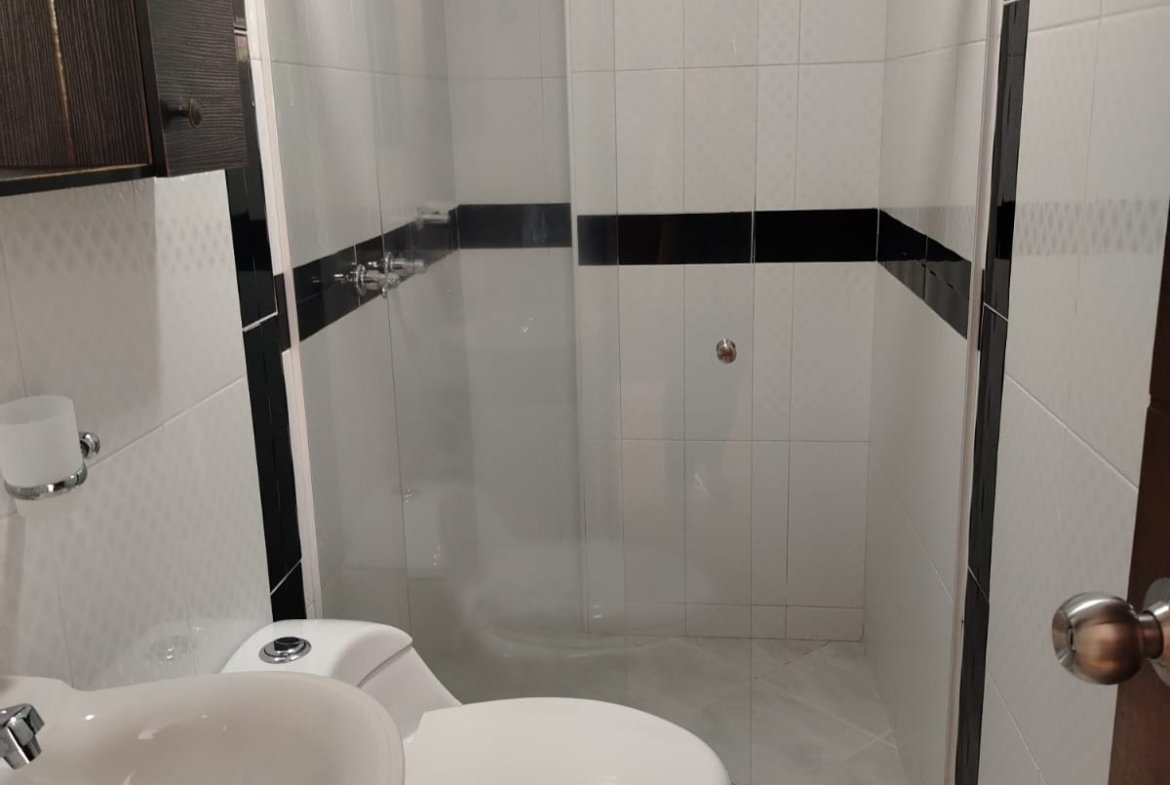 Apartamento en venta en Sabaneta, sector Alcázares