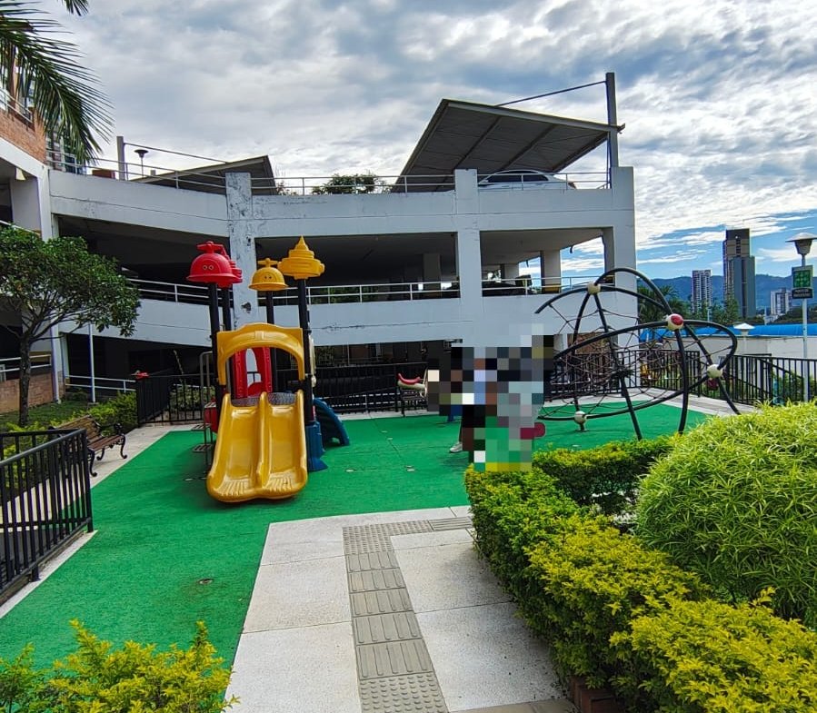 Apartamento remodelado en venta en el sector de Versalles, Floridablanca