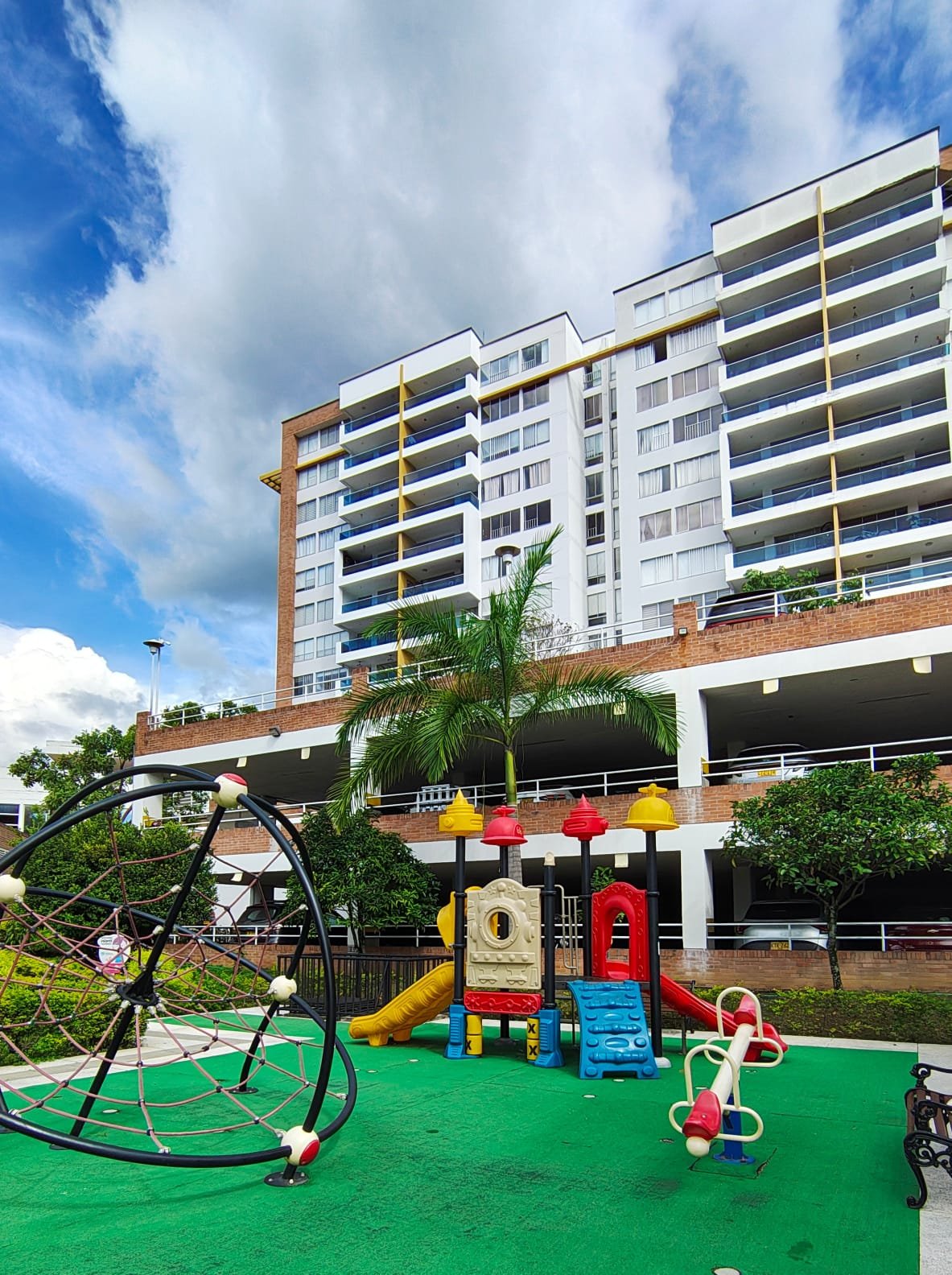 9995aa96-c860-4304-a828-fcec022594bf Apartamento remodelado en venta en el sector de Versalles, Floridablanca