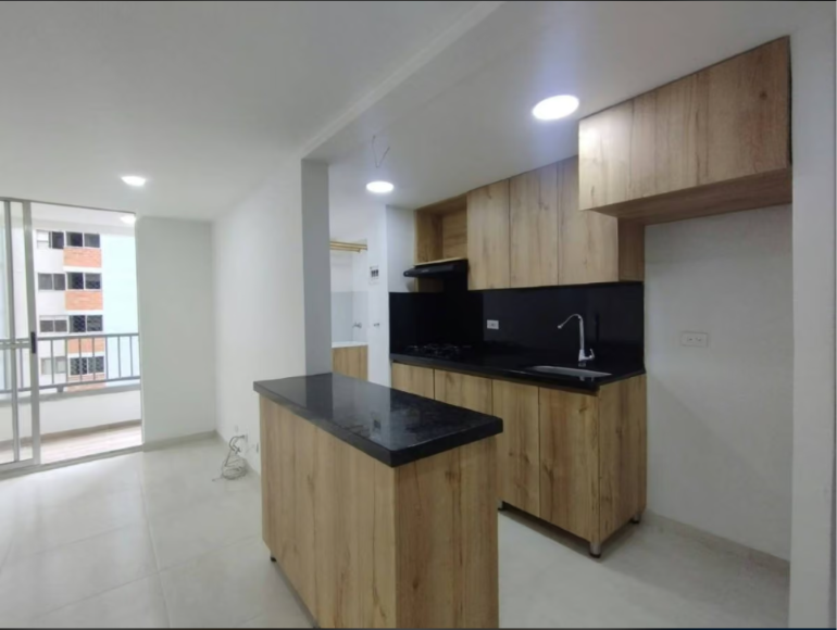 Apartamento en Arriendo en Loma de San Jose, Sabaneta