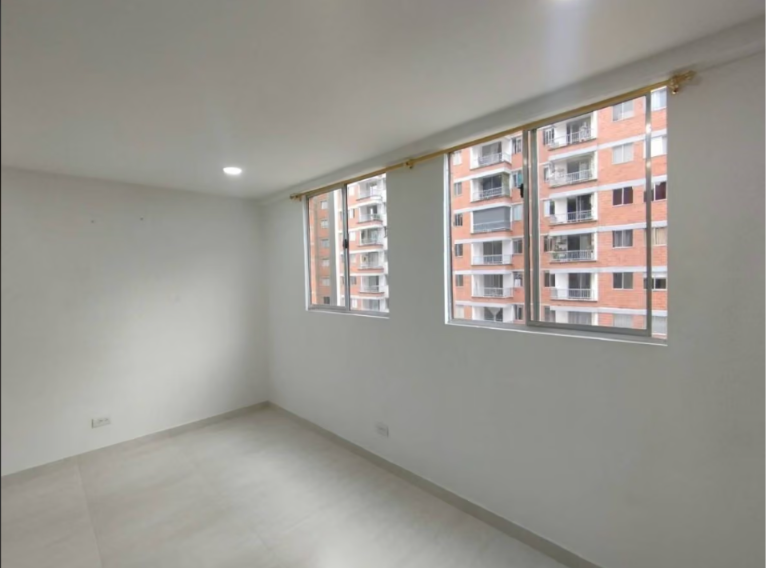 Apartamento en Arriendo en Loma de San Jose, Sabaneta