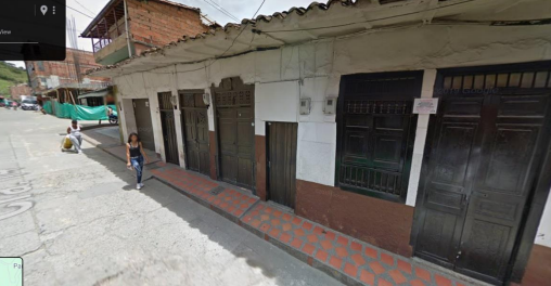 Casa lote en venta en Barbosa, Antioquia cerca al parque principal