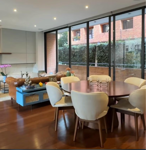 Apartamento en Arriendo en Los rosales, Bogotá