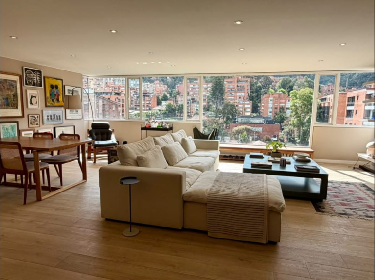 Apartamento en Arriendo en Los rosales, Bogotá