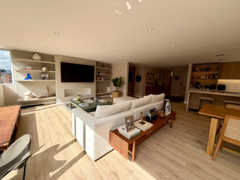 Apartamento en Arriendo en Los rosales, Bogotá