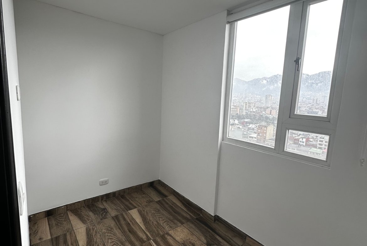 APARTAMENTO EN ARRIENDO EN COMUNEROS