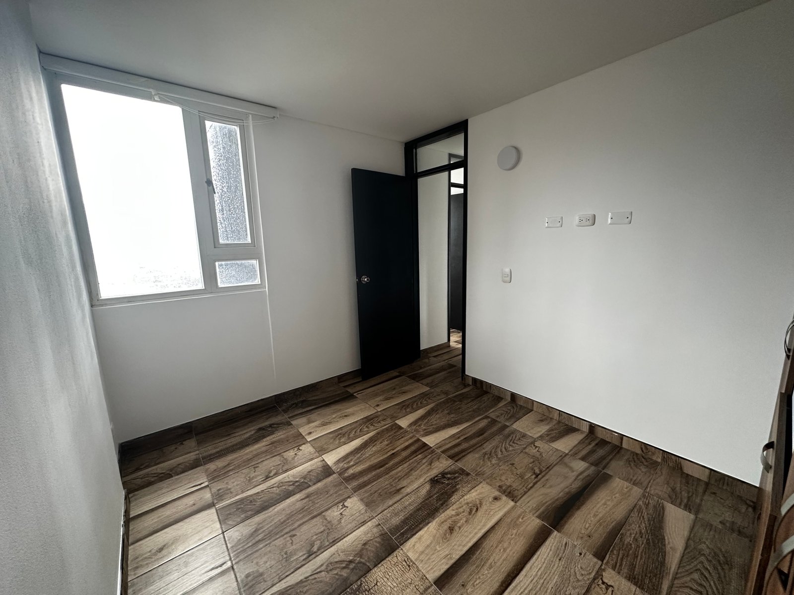 IMG_2650 APARTAMENTO EN ARRIENDO EN COMUNEROS
