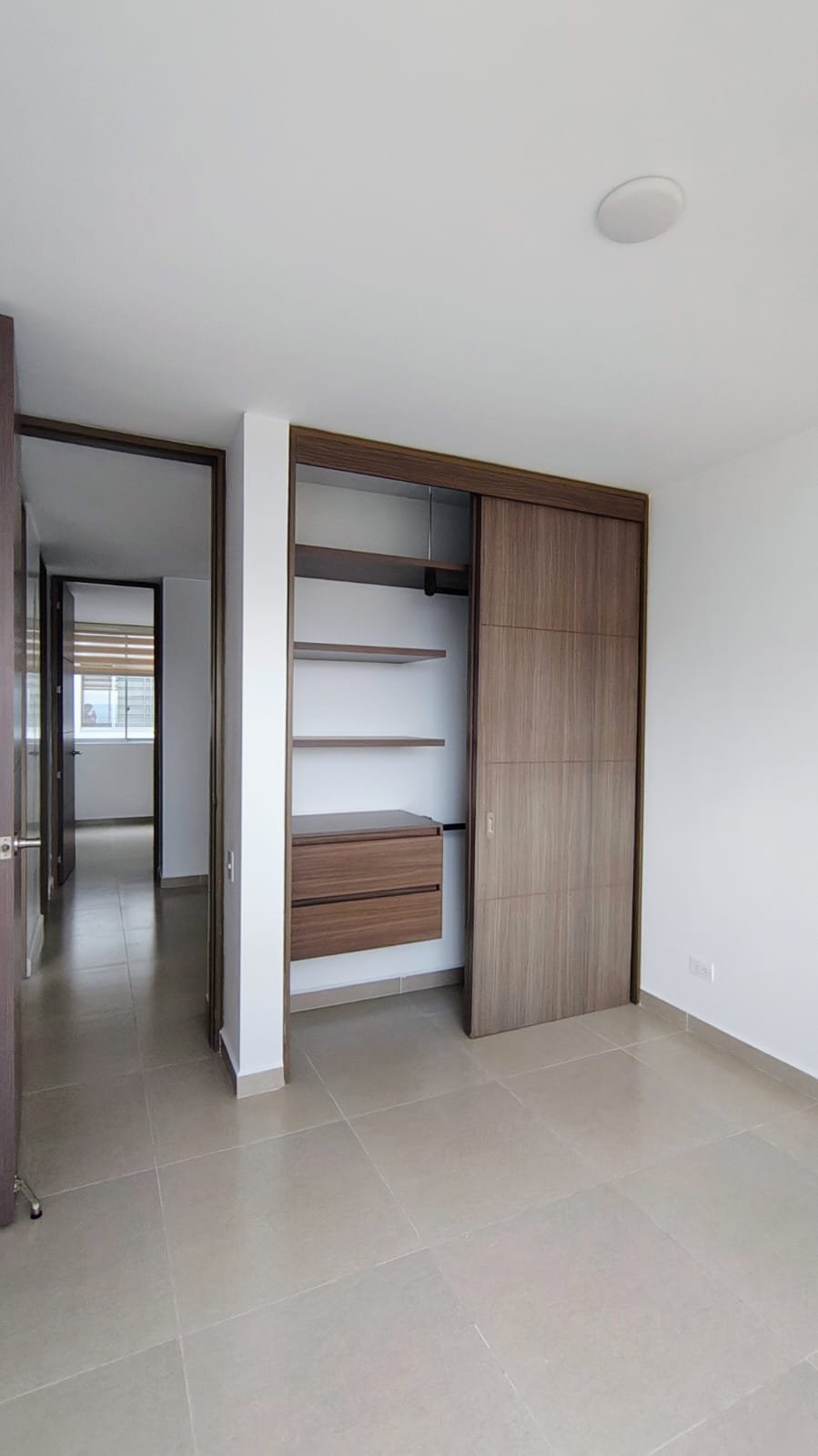 WhatsApp Image 2026-10-16 at 9.19.17 PM (2) Apartamento en venta, Condominio Abadías, Monte Casino, Floridablanca