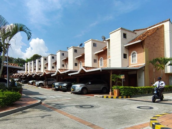 Casa en venta en Versalles Campestre, Floridablanca