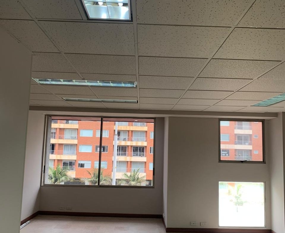 Excelentes oficinas santa bárbara