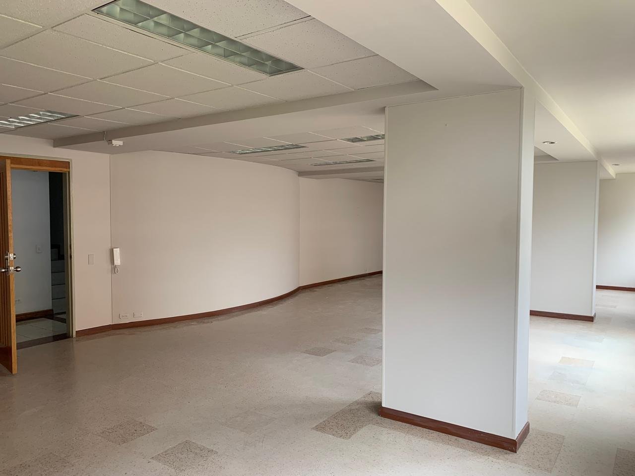 Excelentes oficinas santa bárbara