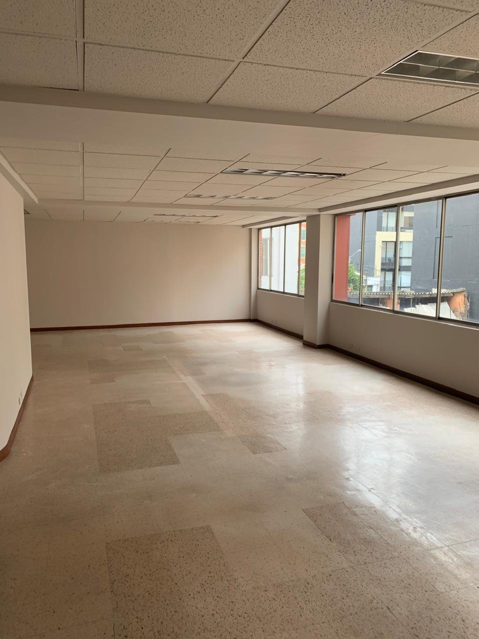 Excelentes oficinas santa bárbara