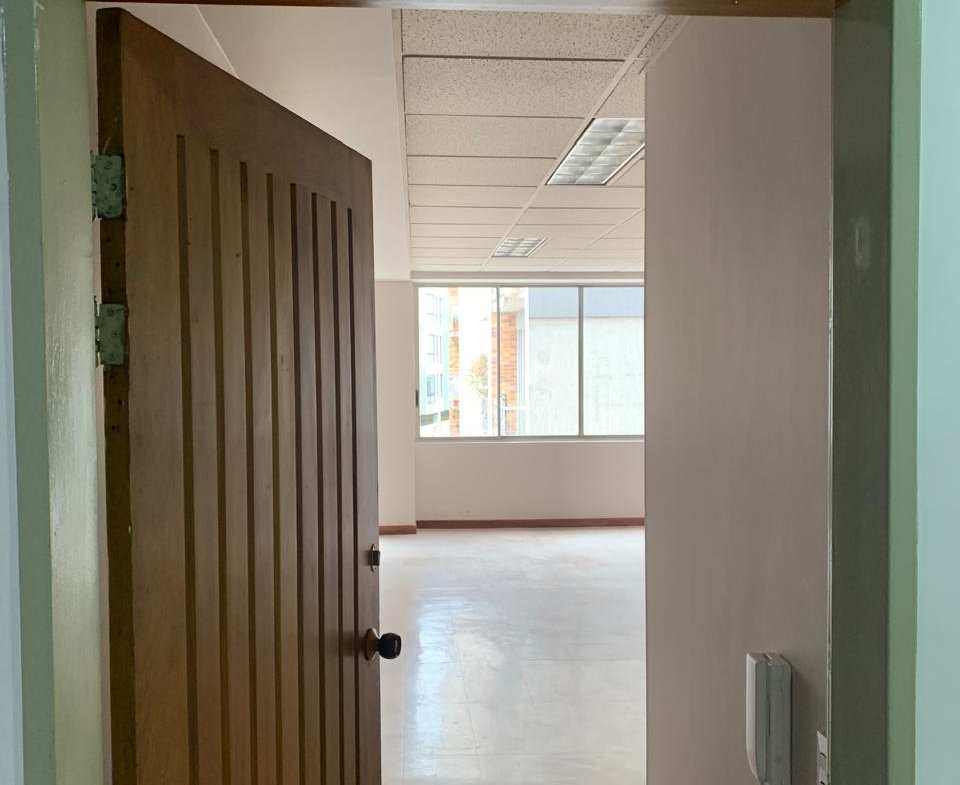 Excelentes oficinas santa bárbara