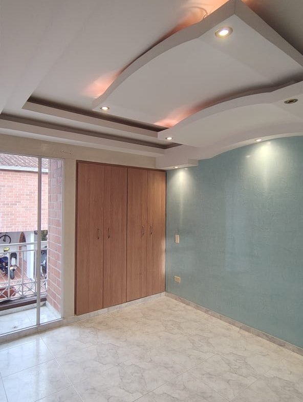 Casa en venta en el conjunto Jardín de Versalles, en Floridablanca