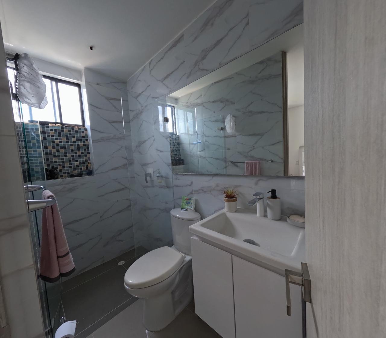 b24d04ce-ed77-4ce6-9190-068ee962efe2 Apartamento en venta City Center Bucaramanga
