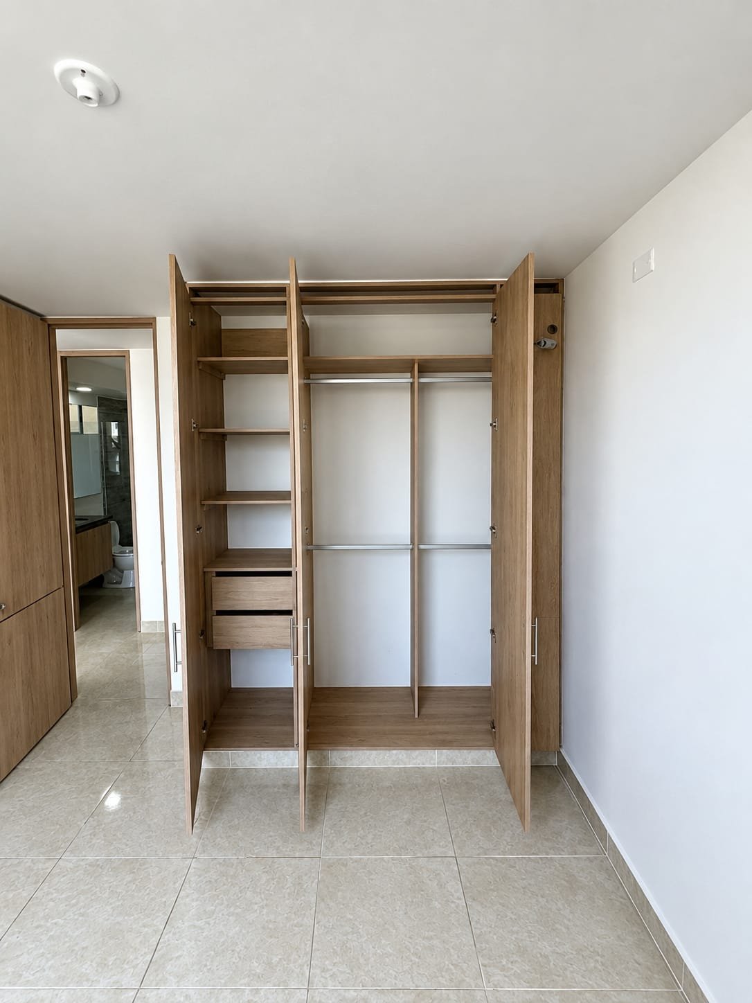 b2da3db8-a09f-4d21-bbfd-0d4ab5480b20 Apartamento en venta en el conjunto Fragata, ubicado en Parque Heredia, Cartagena