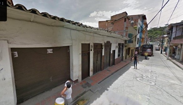 Casa lote en venta en Barbosa, Antioquia cerca al parque principal