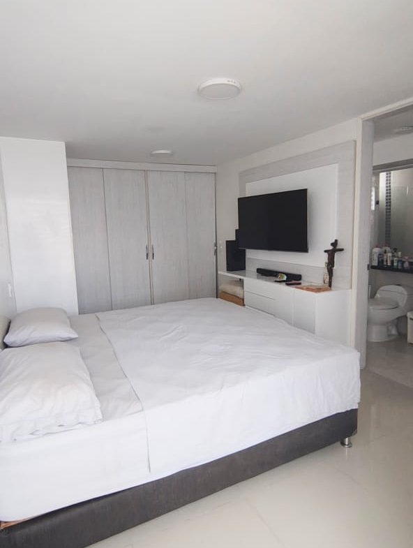 Apartamento remodelado en venta en el sector de Versalles, Floridablanca