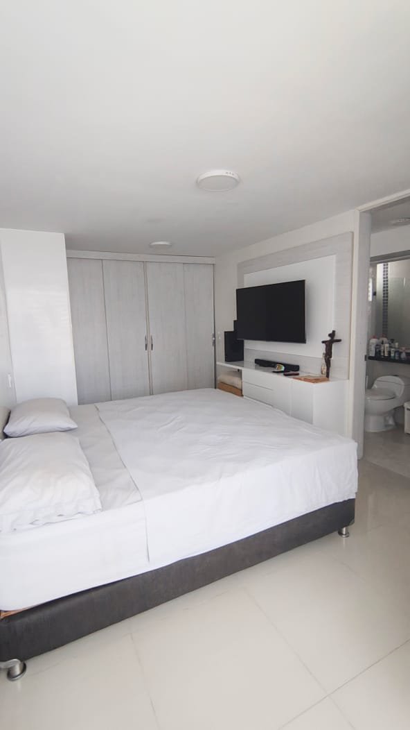 d280e951-cd6e-4d71-bd51-a6743c7be0c0 Apartamento remodelado en venta en el sector de Versalles, Floridablanca