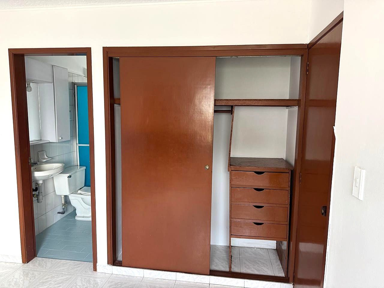 VENDO ESPECTACULAR APARTAMENTO USADO DE CONTADO BOLARQUI
