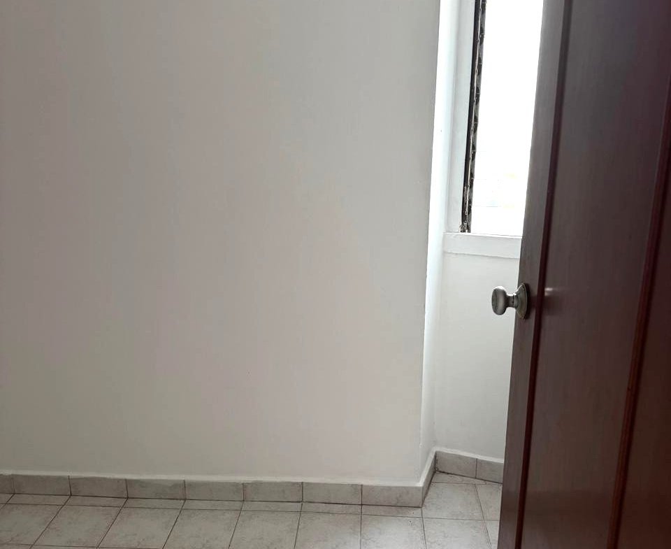 VENDO ESPECTACULAR APARTAMENTO USADO DE CONTADO BOLARQUI