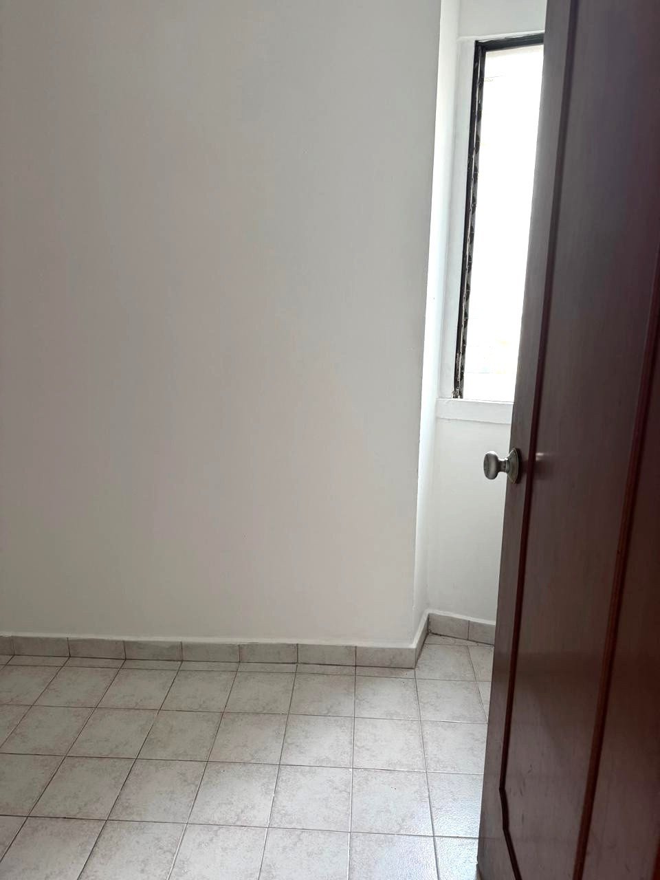 VENDO ESPECTACULAR APARTAMENTO USADO DE CONTADO BOLARQUI