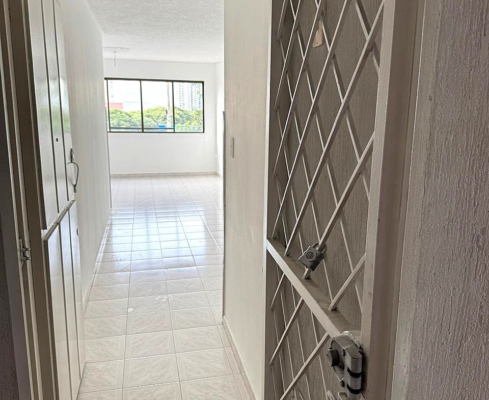 VENDO ESPECTACULAR APARTAMENTO USADO DE CONTADO BOLARQUI