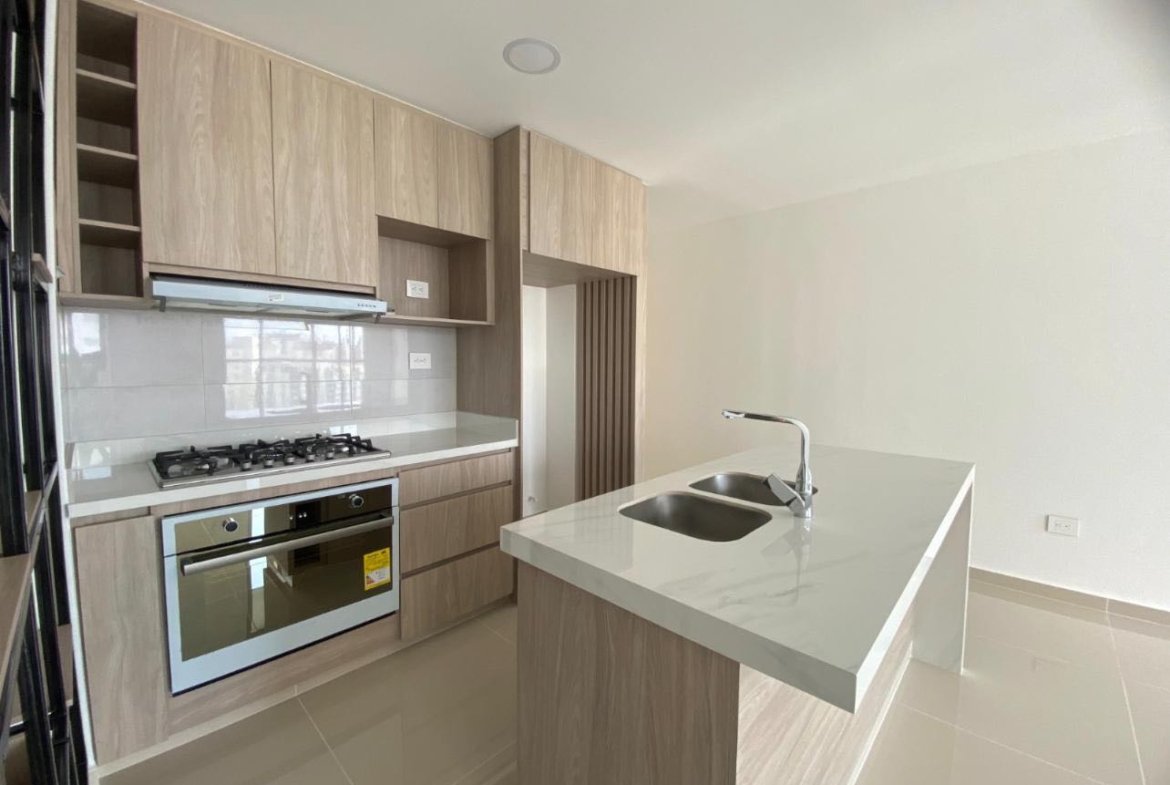 APARTAMENTO NUEVO PARA ESTRENAR EN SOTOMAYOR CLUB HOUSE, 93,79 M² CON VISTA PANORÁMICA