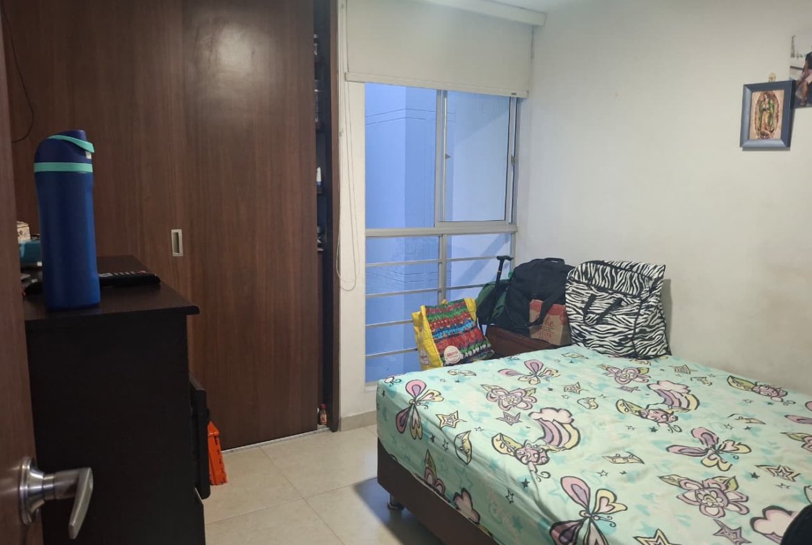APARTAMENTO EN VENTA EN CAÑAVERAL 83 M² 3 HABITACIONES